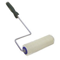 SPIKED ROLLER WITH HANDLE - 1 1/4"
